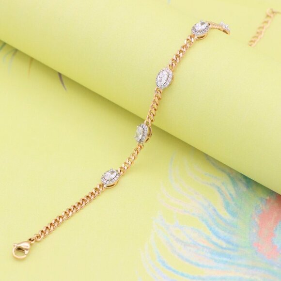 "Elegant Oval Crystal Rose Gold Bracelet with Classic Chain Design, XPBL0827 - Picture 8 of 12